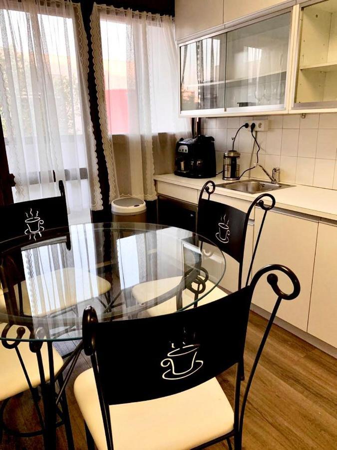 Appartement 3 Pieces Pour 1 A 5 Voyageurs Rillieux-la-Pape Экстерьер фото