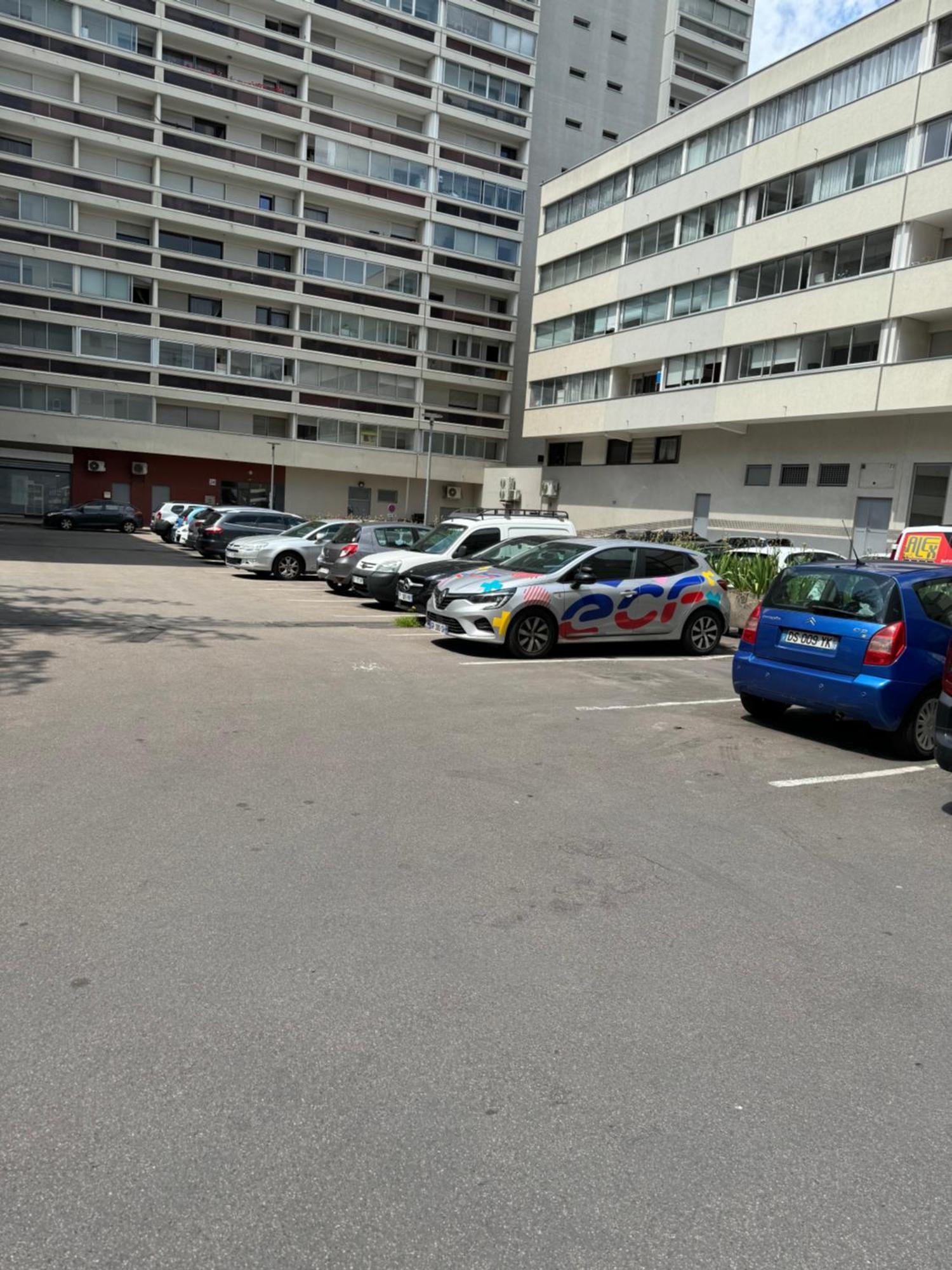 Appartement 3 Pieces Pour 1 A 5 Voyageurs Rillieux-la-Pape Экстерьер фото